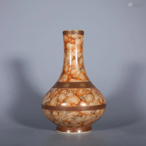 Bietic Glazed Vase