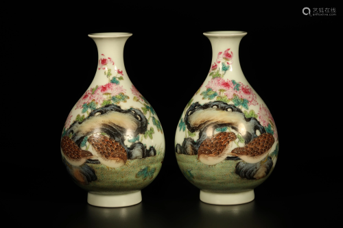 Pairs of Falangcai Guanyin Vase