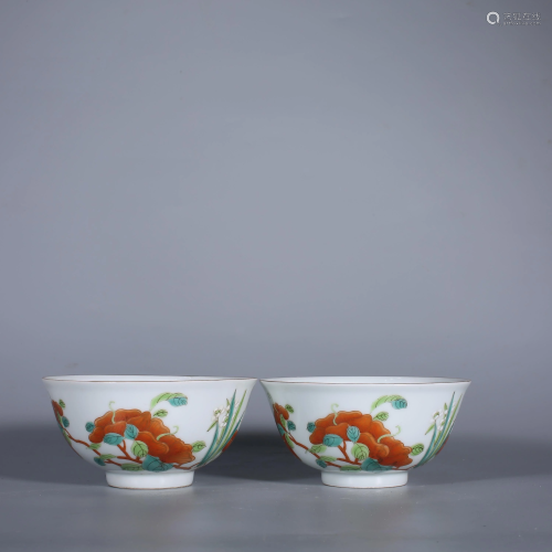 Pairs of Famille Rose Flower Bowl