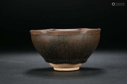 Petal Cup in Song Dynasty