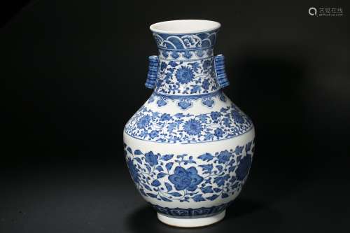 Double Ear Zun with Orchid Pattern in Qing Dynasty