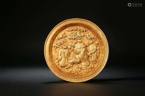 Golden figure plate in Liao Dynasty
