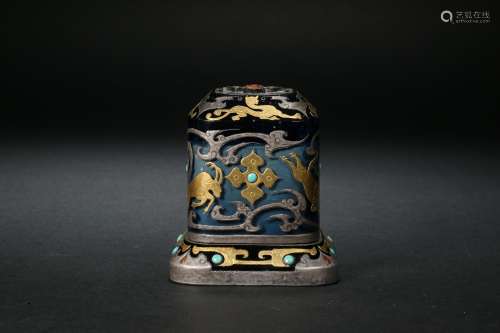 Inlaid gold and silver relic box Han Dynasty