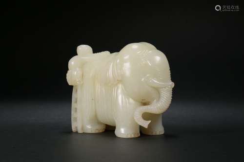 Hetian Jade Elephant Decorations in Qing Dynasty