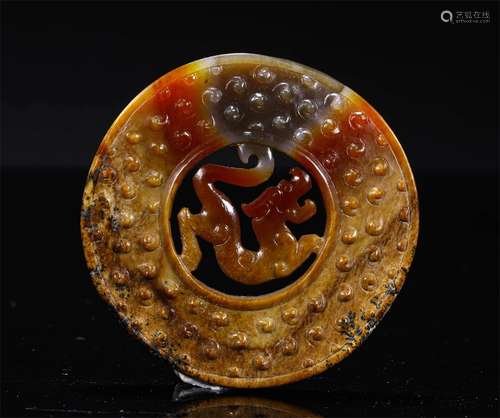 A WARRING STATES HETIAN JADE DRAGON DESIGN JADE WALL