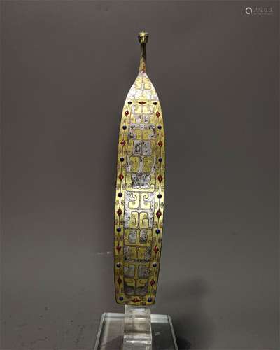 A WARRING STATES INLAYING GOLD INLAY GEM BELT HOOK