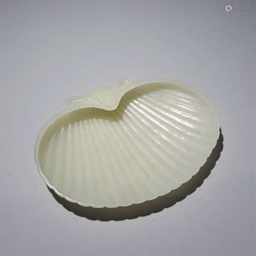 A QING DYNASTY HETIAN JADE BRUSH LICK