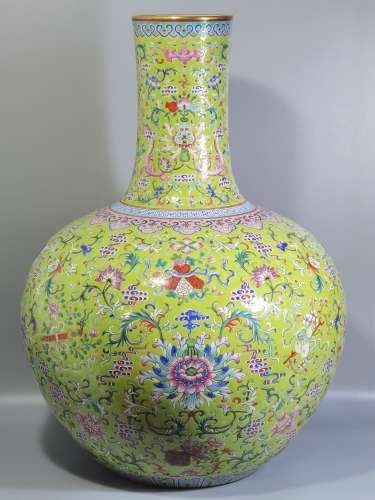 A QING DYNASTY JIAJING FAMILLE ROSE HAPPINESS AND LONGEVITY ...