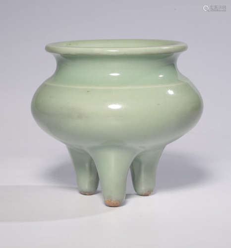 GREEN GLAZE TRIPOD CENSER