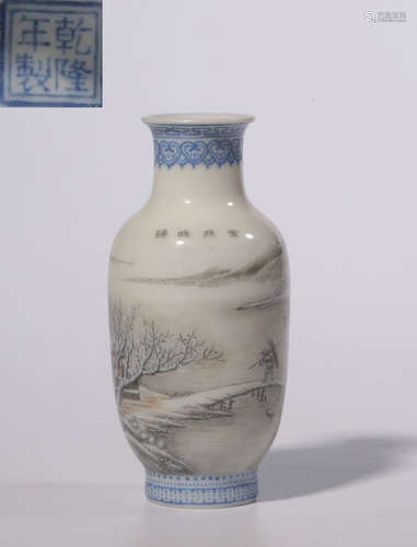 PORCELAIN VASE WITH SNOW LANDSCAPE PATTERN