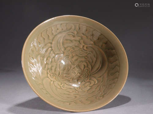 YAOZHOU WARE CARVED BOWL