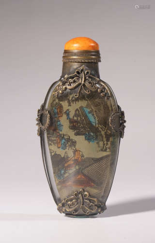 GLASS WITH SILVER DECORATED SNUFF BOTTLE