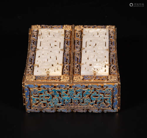 GILT SILVER ENAMELING BLUE WITH JADE BOX