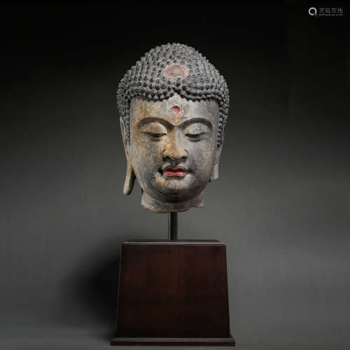 TANG DYNASTY, CHINESE BLUESTONE CARVED BUDDHA HEAD