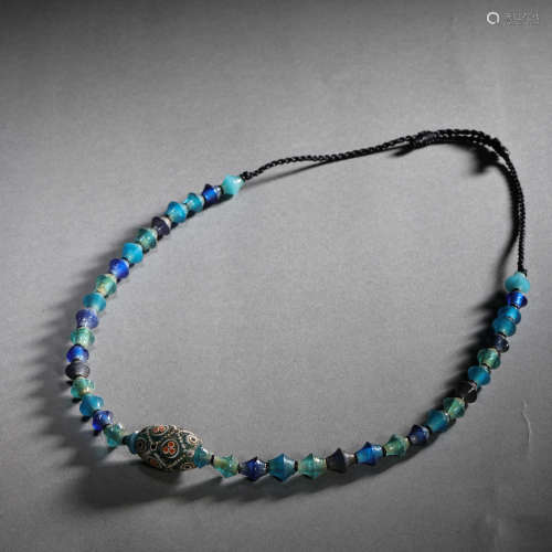 HAN DYNASTY, CHINESE COLORED GLASS BEADS NECKLACE