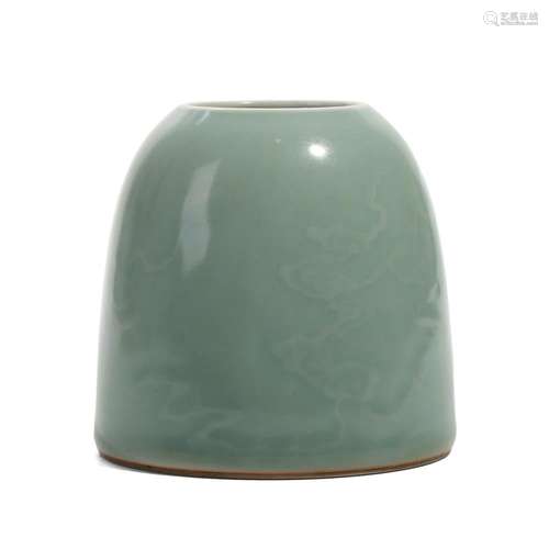 A CELADON 'CLOUDS' WATERPOT