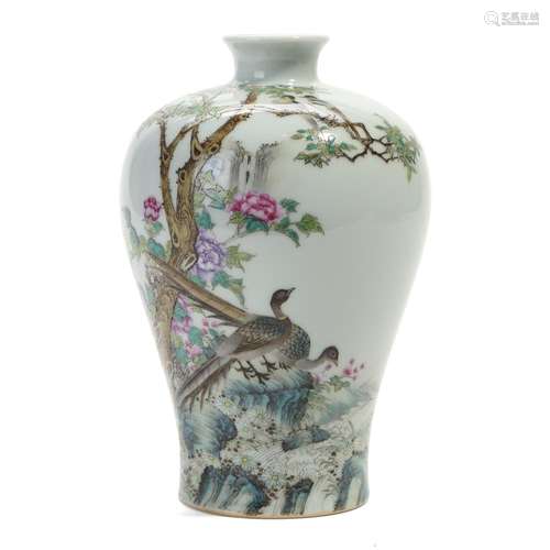 A FAMILLE-ROSE 'FLOWERS AND BIRDS' VASE