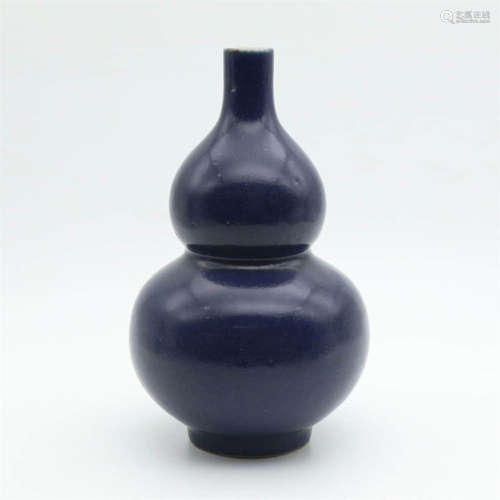 An Altar Blue Glazed Double Gourd-Shaped Vase