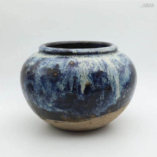 A Flambe-Glazed Pottery Jar