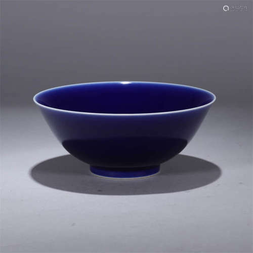 An Altar-Blue-Glazed Bowl