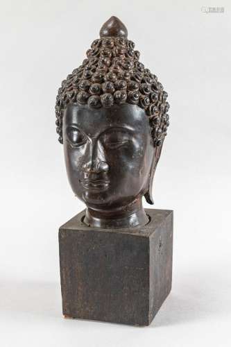 Buddhas head