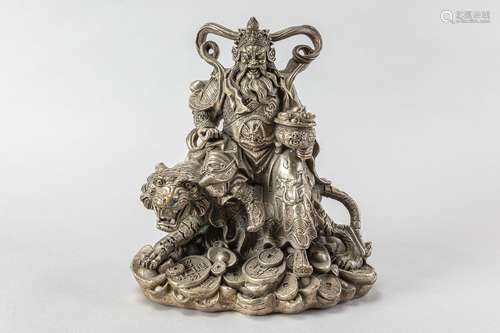 Chinese bronze sculpture