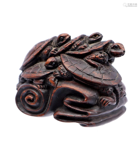 Japanese boxwood netsuke