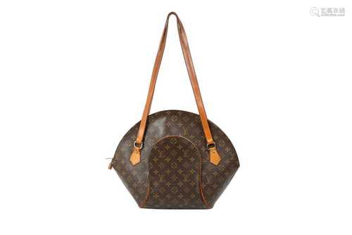 Louis Vuitton Monogram Ellipse GM