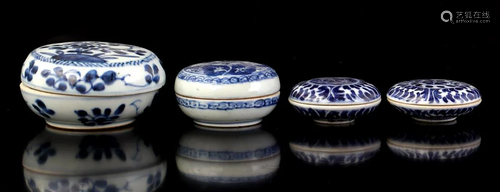 4 porcelain lidded boxes