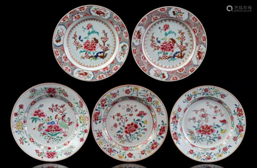 5 Famille Rose porcelain dishes