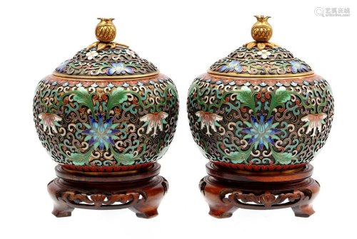 2 Chinese cloisonne beautifully decorated lidded jars