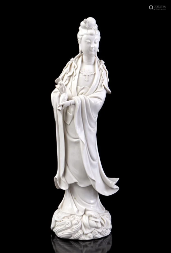 Porcelain statue of a Quanyin