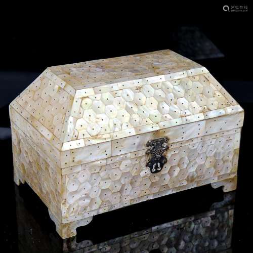 An Indian Goa mother-of-pearl box, 20cm x 12.5cm, height 13c...