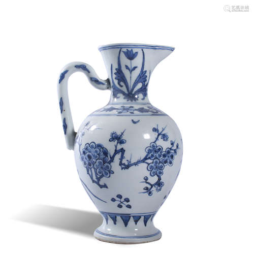 Qing Dynasty blue and white flower pattern