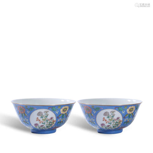 A pair of Daoguang pink flower bowl in Qing Dynasty