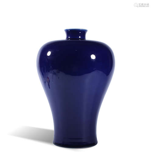 Qing Dynasty Qianlong blue glazed plum vase