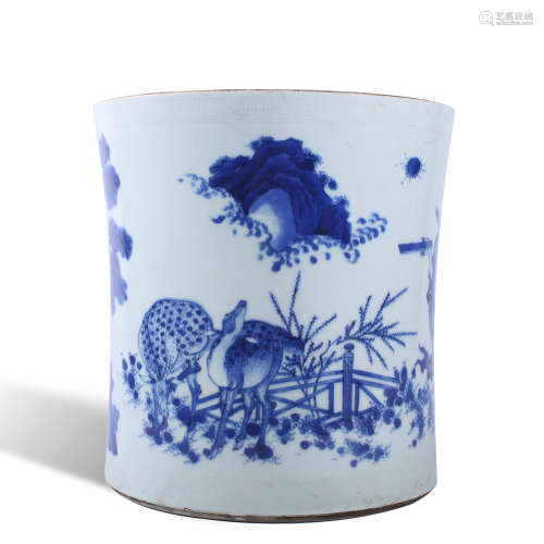 Blue and white deer pattern pen holder in Qing Dynasty