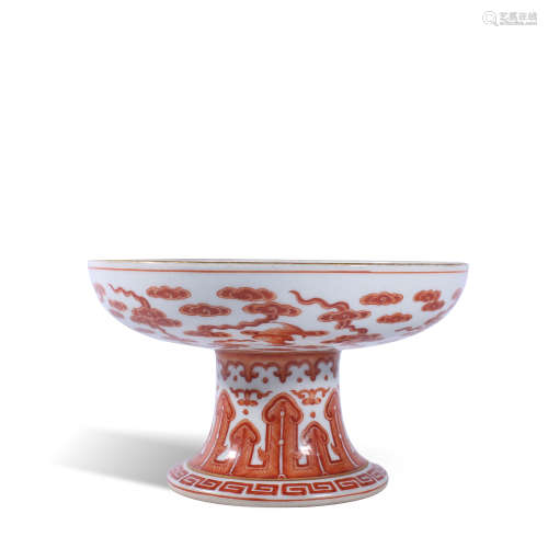 Qianlong red color high foot plate in Qing Dynasty