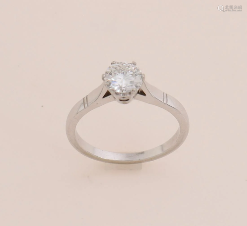 Beautiful white gold solitaire ring, 585/000, with