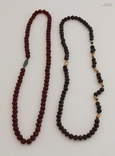 Two garnet necklaces, Ã¸ 6.5mm, one with gold spacers