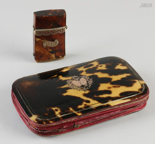 Turtle cigar case and case with gold, 585/000. Cigar