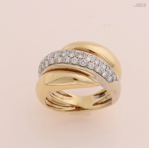 Wide yellow gold ring, 750/000, with diamond. Ring with