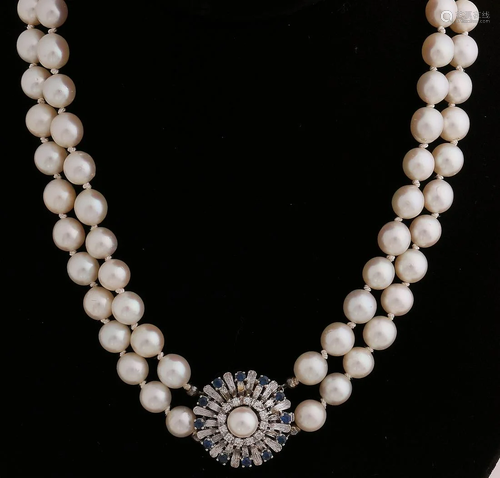 Necklace of 2 rows of cultured pearls, Ã¸ 8 mm,