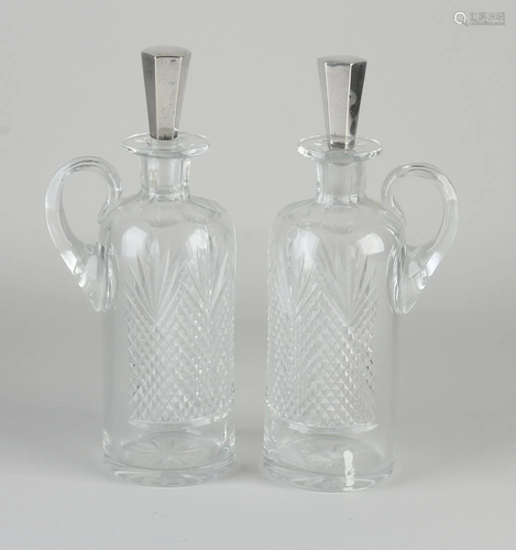 Two carafes with diamond and fan cuts, cylindrical