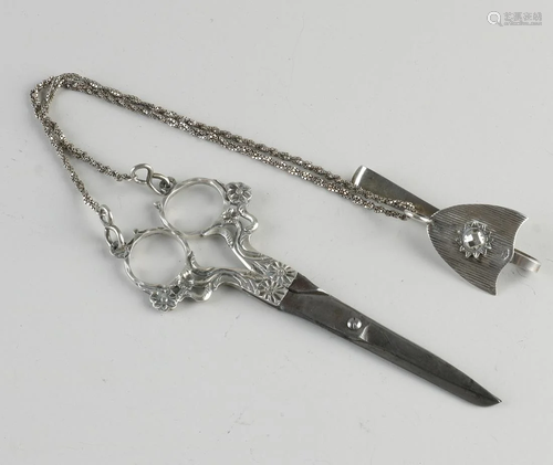 Scissors with silver, 833/000. 18th century scissors