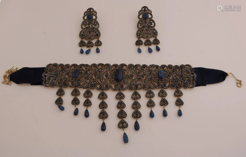 Unique set with choker and earrings, gold with silver,