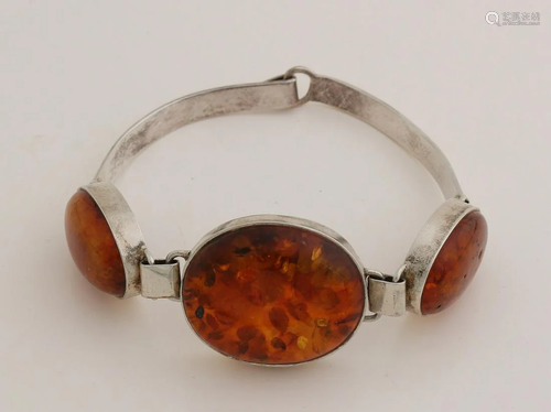 Silver bracelet, 835/000, with amber. Bracelet with 3