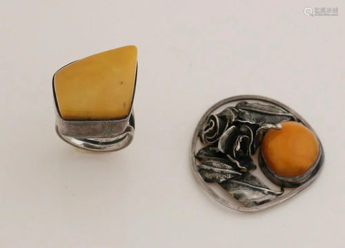 Silver ring and pendant, 800/000, with amber. A ring