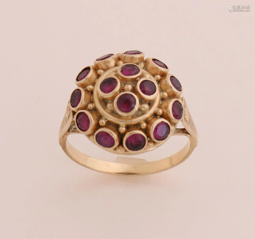 Yellow gold rosette ring, 585/000, with rubies. Ring