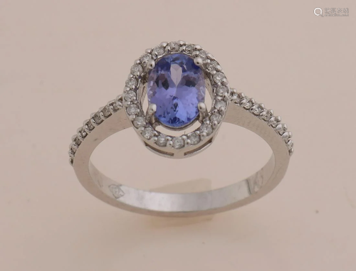 White gold ring, 750/000, with tanzanite and diamond.